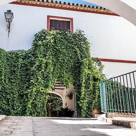 Hacienda Minerva Hotel