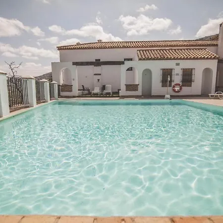 Hacienda Minerva Hotel 4*