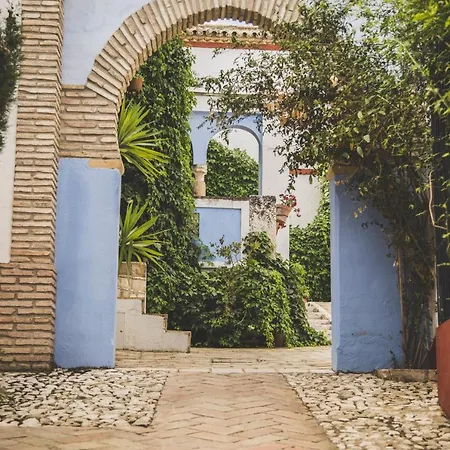 Hacienda Minerva Hotel